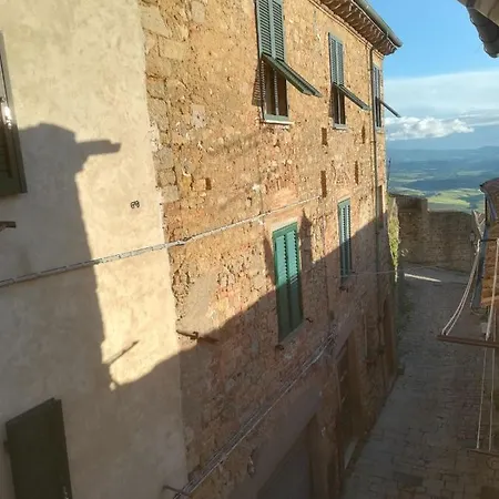 Vicolo Dei Ciliegini, 10 Appartamento *